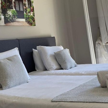Georgia'S Apartments, Ipsos Corfu Екстериор снимка