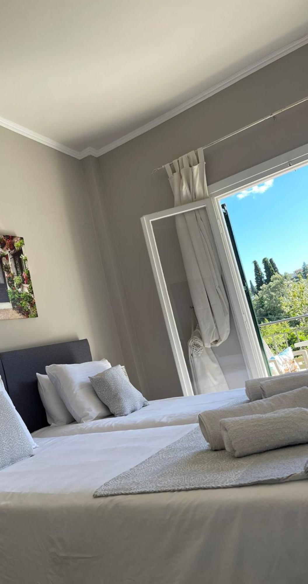 Georgia'S Apartments, Ipsos Corfu Екстериор снимка