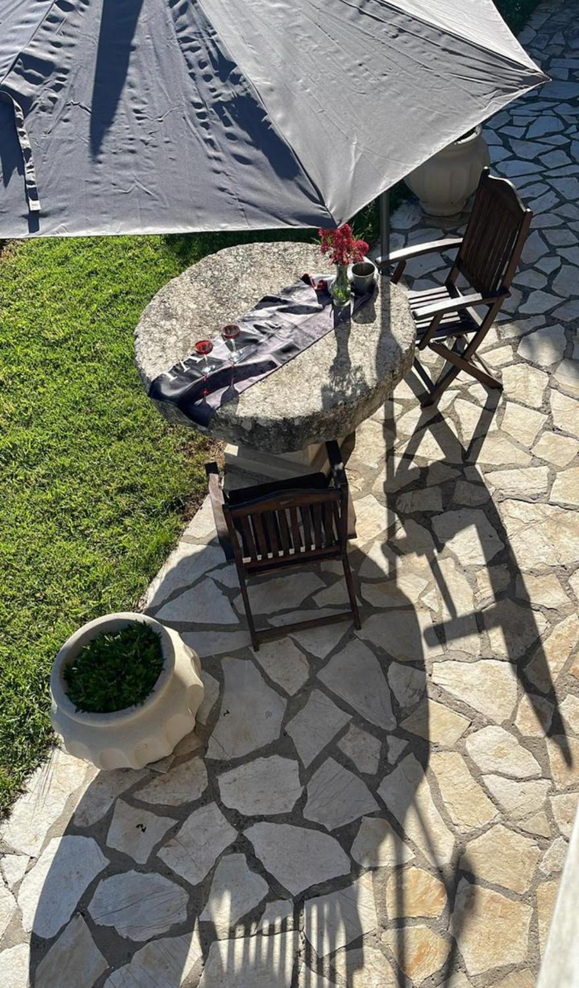 Georgia'S Apartments, Ipsos Corfu Екстериор снимка
